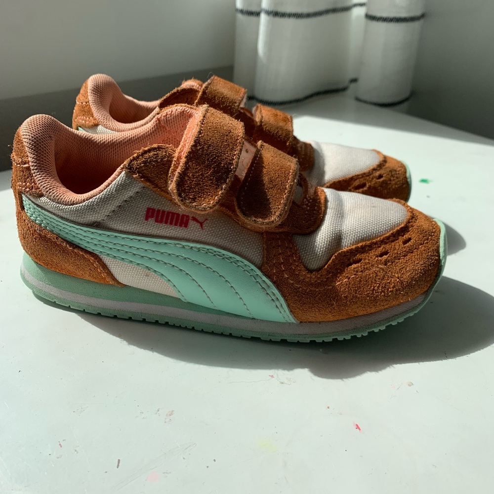 Puma kids shoes 10c